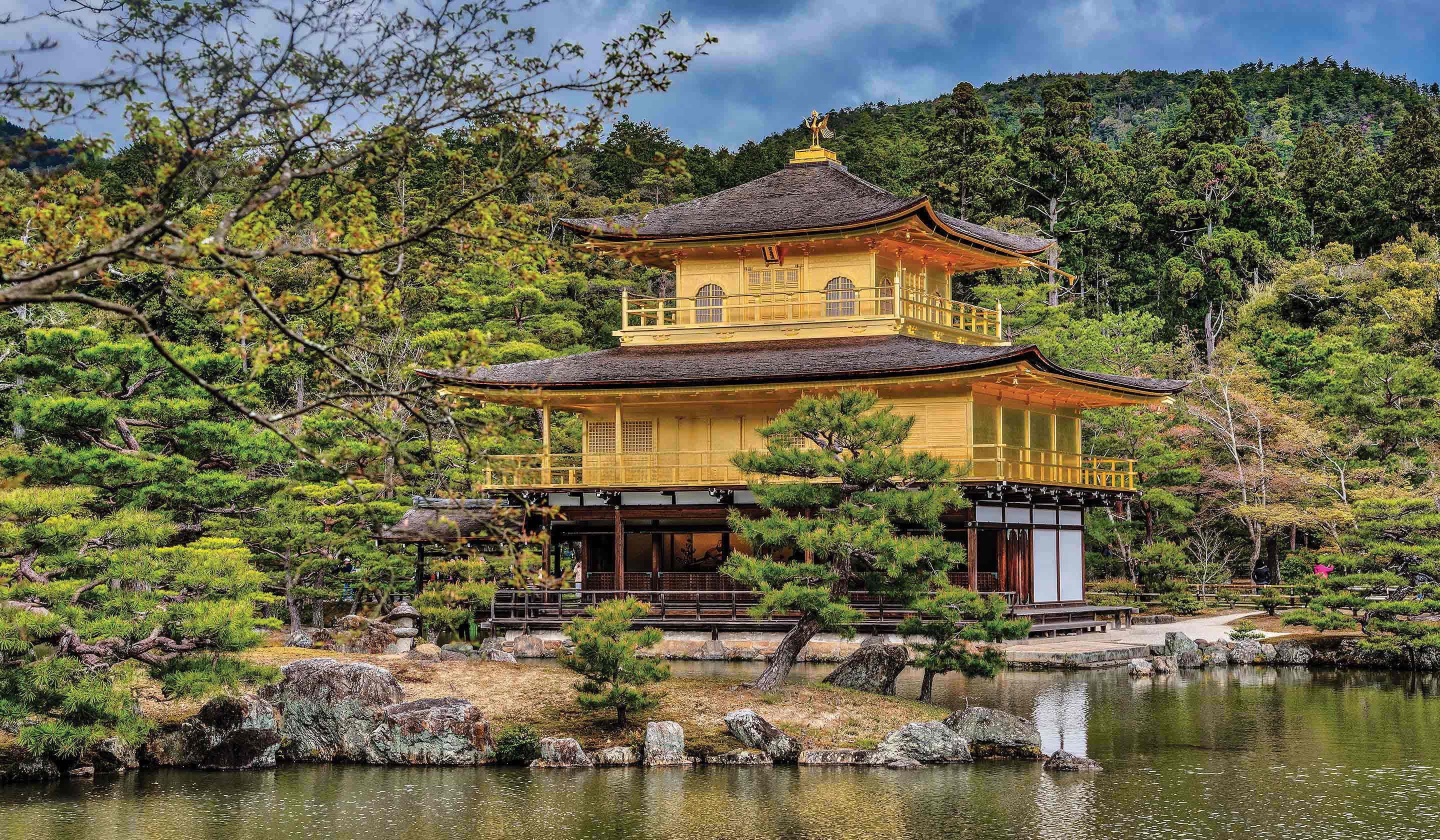 Essence of Japan Guided Tour