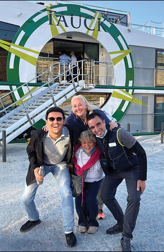 Tauck Tour Directors
