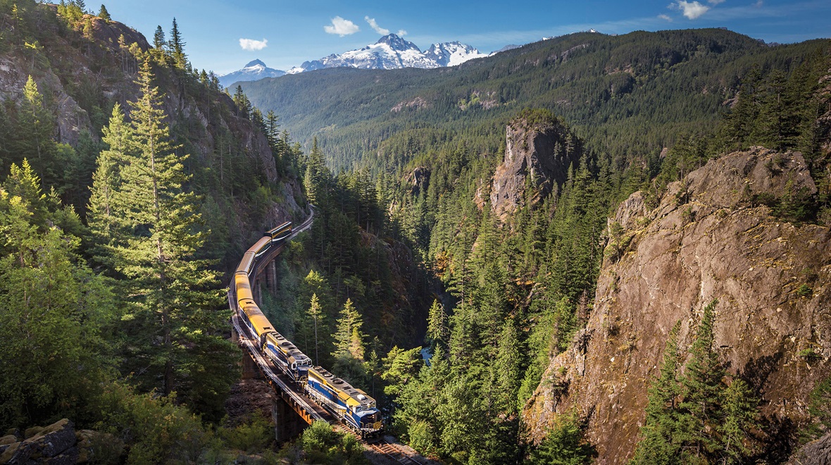Canadian Rockies Train Tours 2025/2025 Tauck