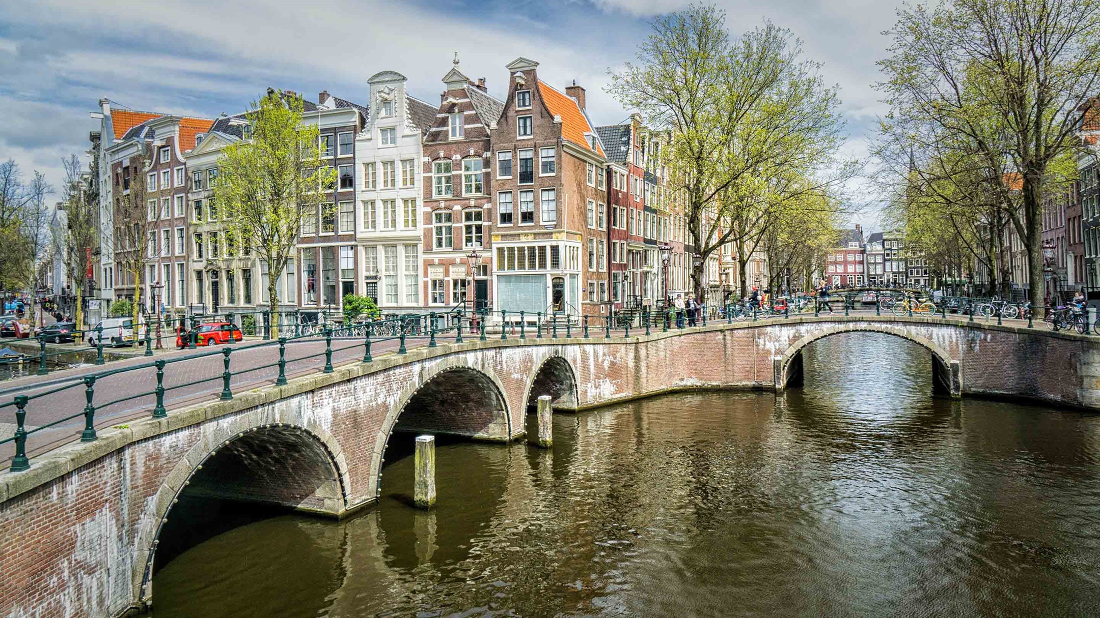 Eastern European River Cruises 2025 / 2025 Tauck